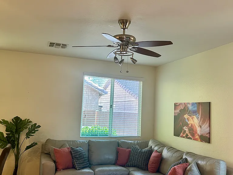 4147 E Fairbanks St — Photo 14