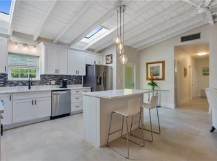 618 Holly Rd, Vero Beach, FL 32963