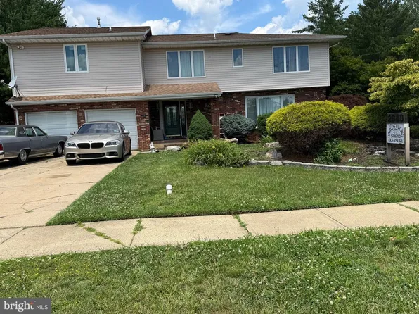 2640 Kuser Rd, Hamilton, NJ 08691