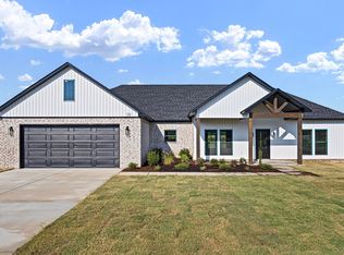 30 Sunny Dr, Morrilton, AR 72110