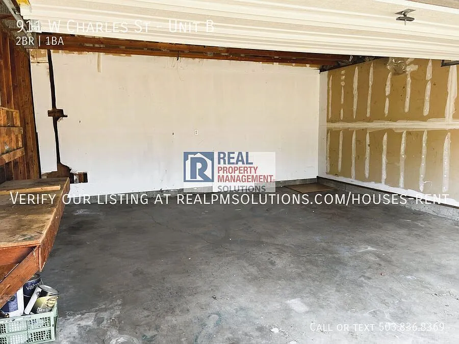 Half Off Of First Month's Rent! Newly Renovated 2-Bedroom Duplex With 2-Car Garage Walk To Downto... — Photo 3