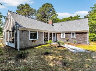 3 Five Corners Rd, Centerville, MA 02632
