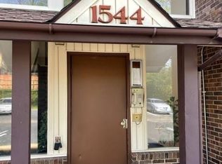 1544 Summer Run Dr UNIT 103, Florissant, MO 63033