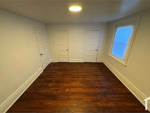 45 S 8th Ave — Photo 2