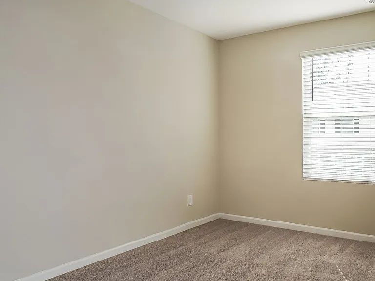 544 Landing View Dr — Photo 14