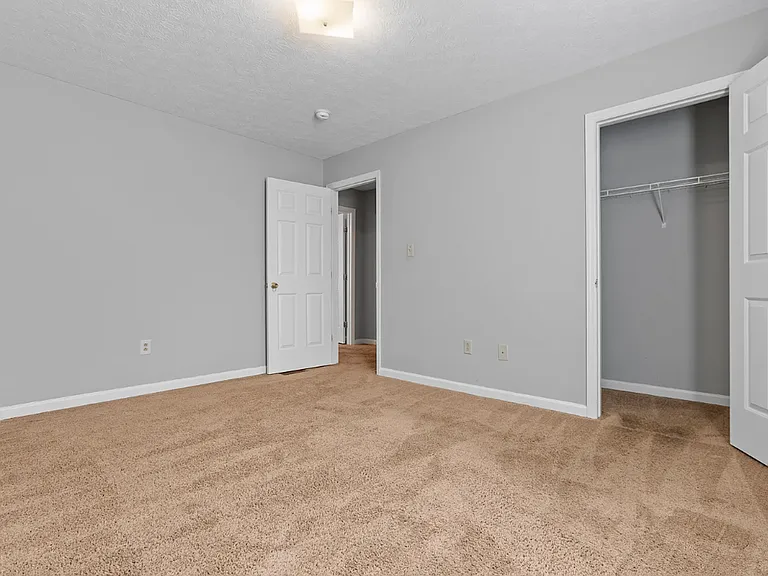 1100 Richmond Green Dr — Photo 14