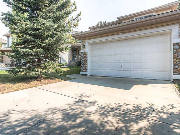 3rd image of 412 Springbank Pl SW