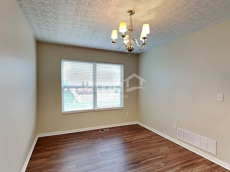 1124 Waterview Ct — Photo 5