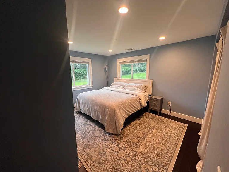 Primary Bedroom with En-Suite Bathroom