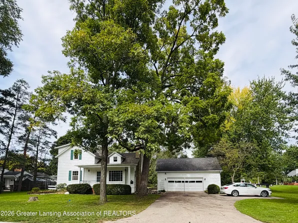 310 W North St, Owosso, MI 48867