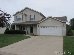 1139 Hackberry Dr, Mascoutah, IL