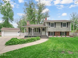 2611 Monaldi Pkwy, Dyer, IN 46311