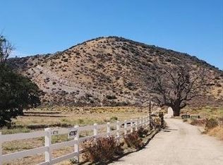 999 Vac Vic Three Points Road Avenue Flt #9, Lake Hughes, CA 93532