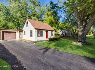 18842 W Old Plank Rd, Grayslake, IL 60030