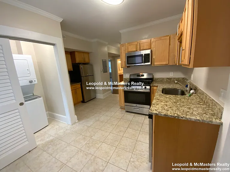 126 Mason Ter #1 — Photo 12