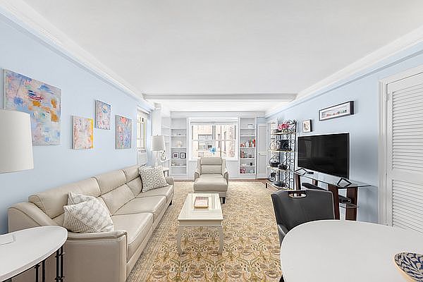 1st image of 433 E 51st St #8G