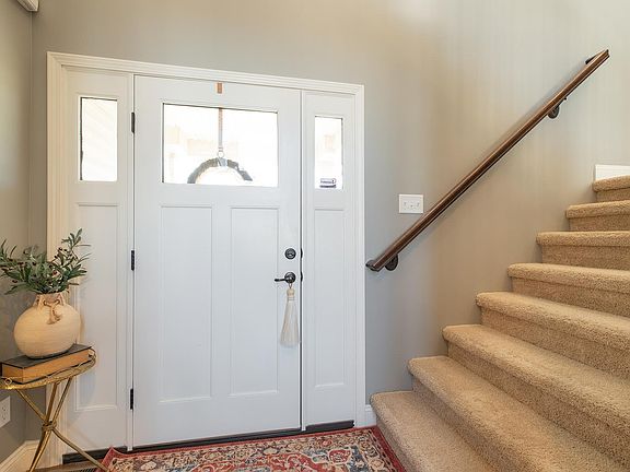 2nd image of 144 Oakshire Dr