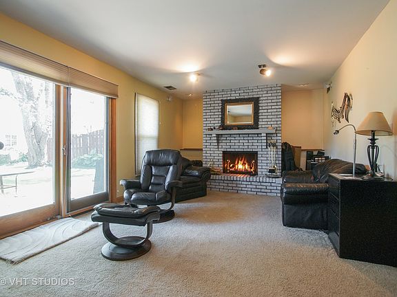 5th image of 1325 N Oakmont Rd