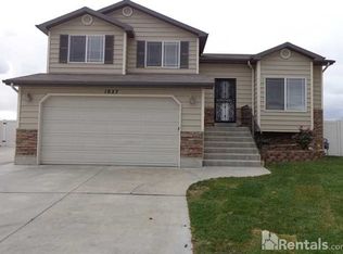 1027 Westbury Ct, North Salt Lake, UT 84054