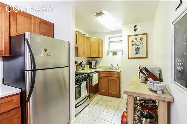 Sold by Compass | media 5