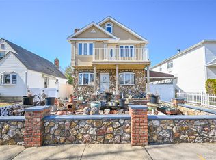 82-44 263rd Street, Glen Oaks, NY