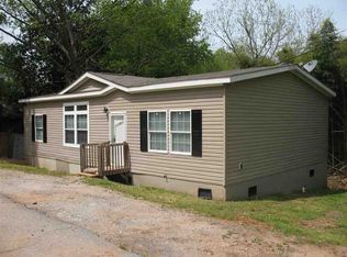 106 Pump Hollow Rd, Jonesville, SC 29353