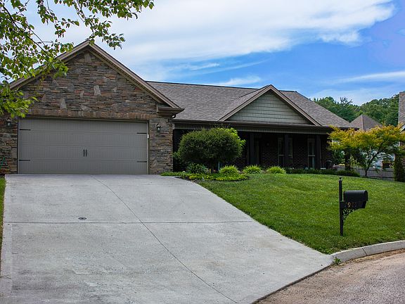 2nd image of 7911 Forbes Ln