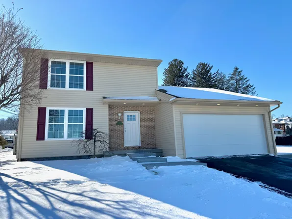 230 S Brobst St, Reading, PA 19607