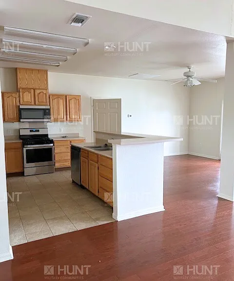 8009 Pistachio Pl — Photo 4