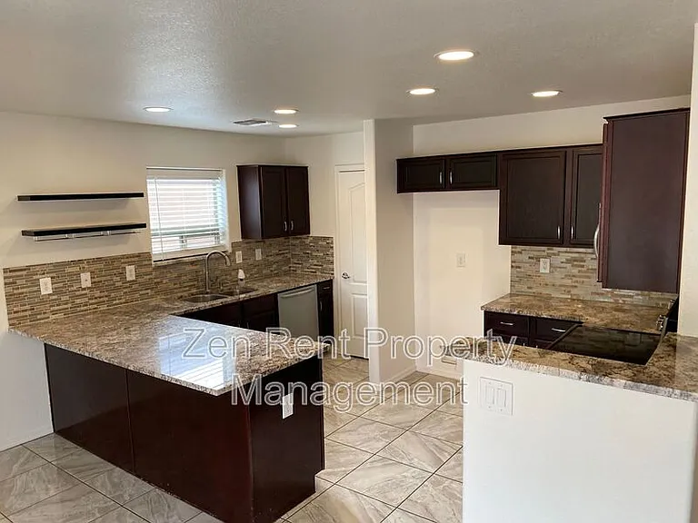 4150 E Azurite Rd — Photo 8