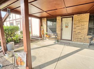 8647 Sea Pines Ln, Dayton, OH 45458