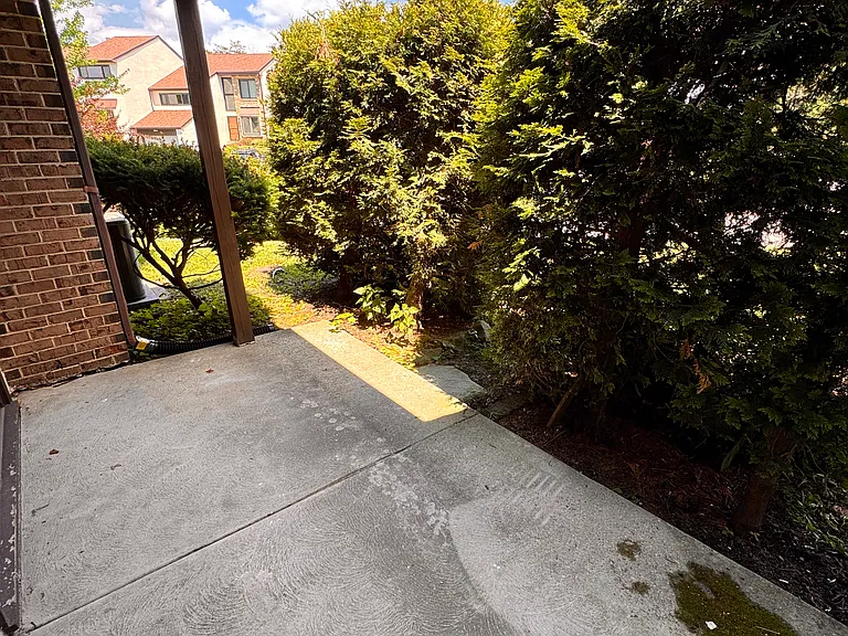 402 Harrison Pl — Photo 21