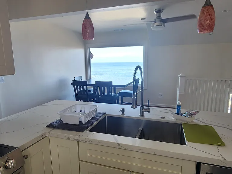 319 Ocean View Blvd — Photo 4