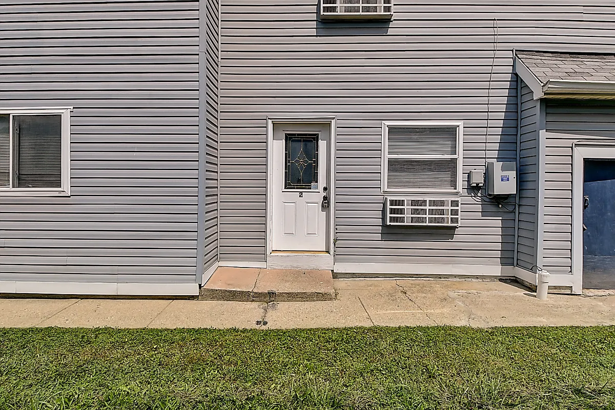 Building Photo - 1409 Union St #2