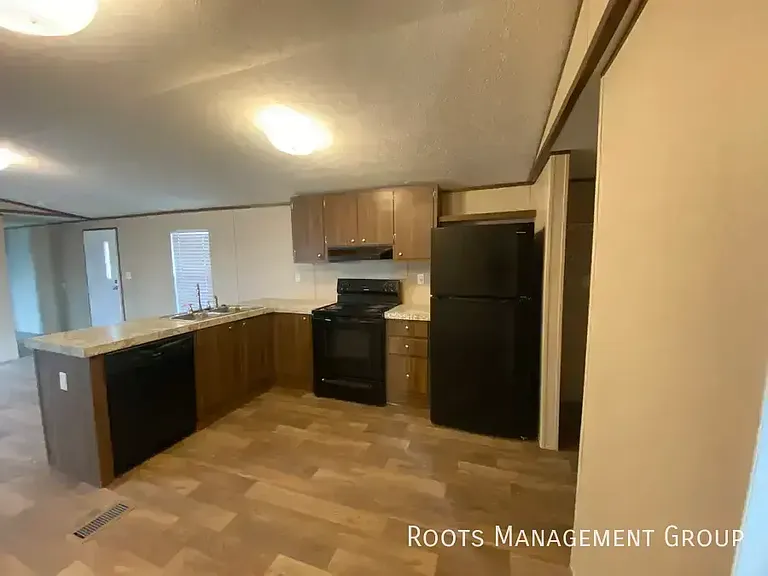 43 2nd Cir #43 — Photo 6