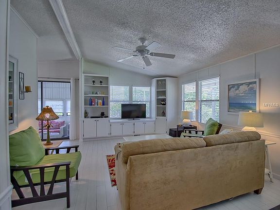 5th image of 1004 Kelsea Ct
