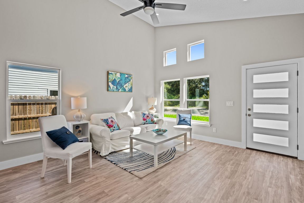 next background image