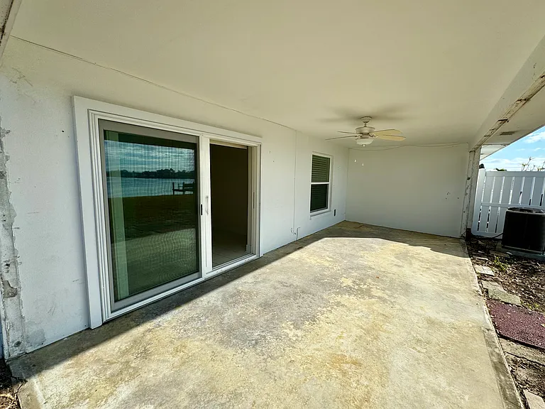 2565 Gary Cir — Photo 15