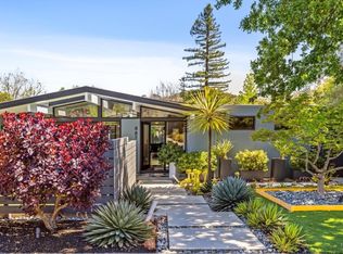 687 Cedarberry Ln, San Rafael, CA 94903