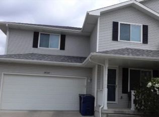 6620 Shadow Pines Pl, Lincoln, NE 68516