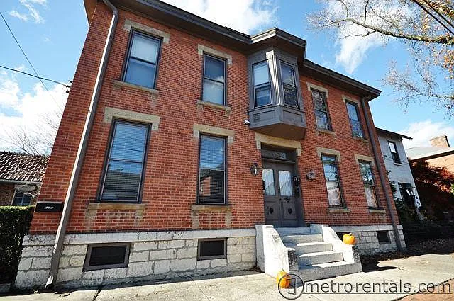621-623 City Park — Photo 5