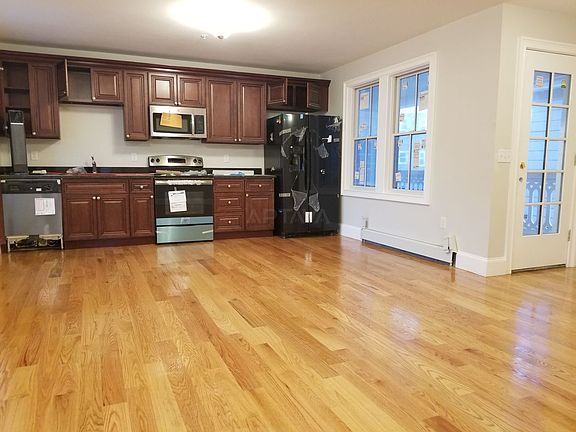 5th image of 21 Cherry St APT 5