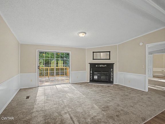 5th image of 479 Fowler Rd
