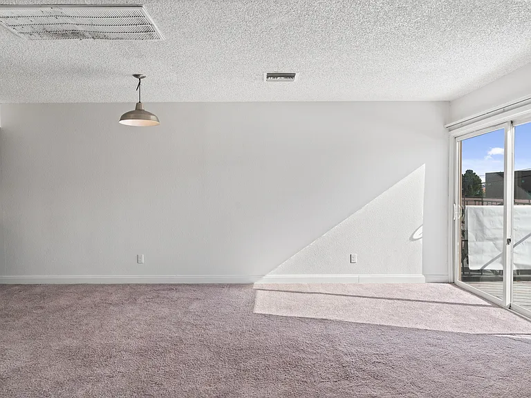 Townhome Villas — Photo 16