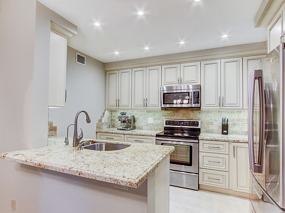 2nd image of 2707 Fairway Drive N #2707