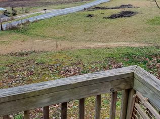 683 Pinhook Rd, Robbinsville, NC 28771