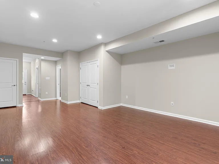 7315 Old Calvary Rd — Photo 33