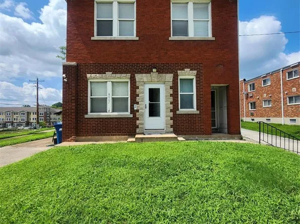 8607 Jennings Station Rd, Saint Louis, MO 63136