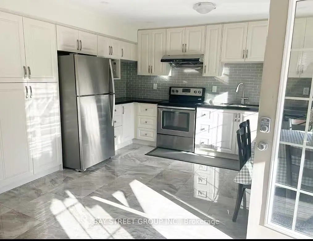 2 bed, $2,650 — Photo 4