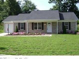 4106 Rev Williams Dr, Greensboro, NC 27401